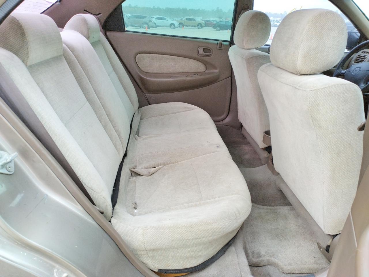 Photo 6 from auction – 1998 MAZDA PROTEGE DX with VIN JM1BC1410W0222166