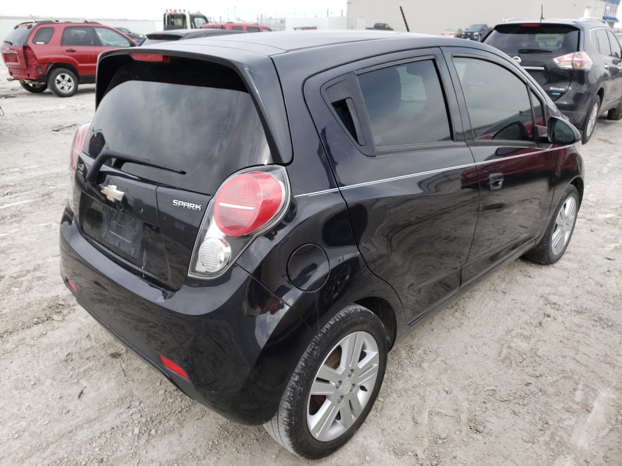 Photo 4 from auction – 2013 CHEVROLET SPARK 1LT with VIN KL8CD6S97DC615335