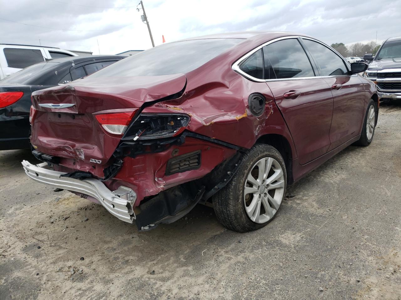 Photo 4 from auction – 2015 CHRYSLER 200 LIMITE with VIN 1C3CCCAB3FN576056