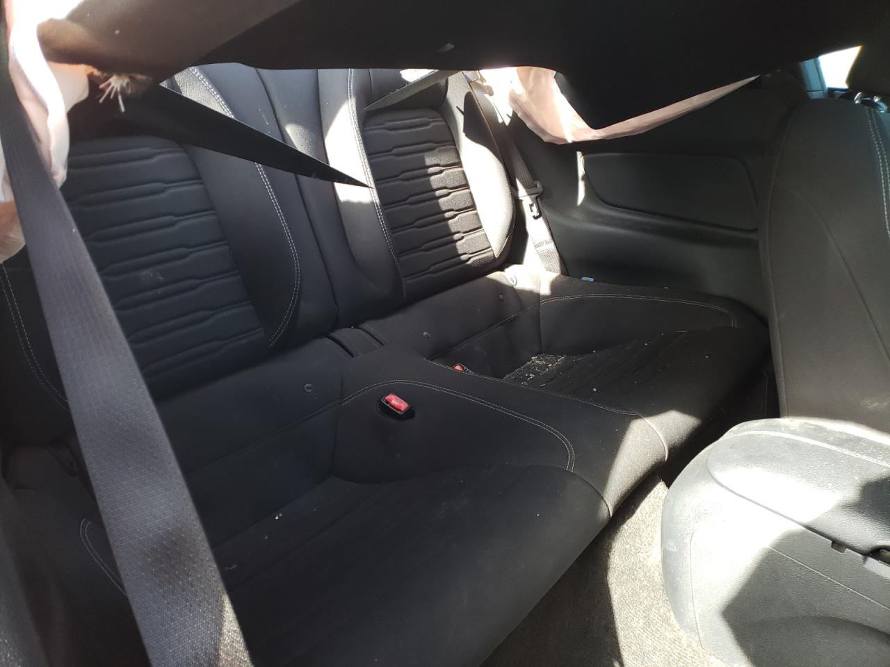 Photo 6 from auction – 2016 FORD MUSTANG with VIN 1FA6P8TH1G5219946