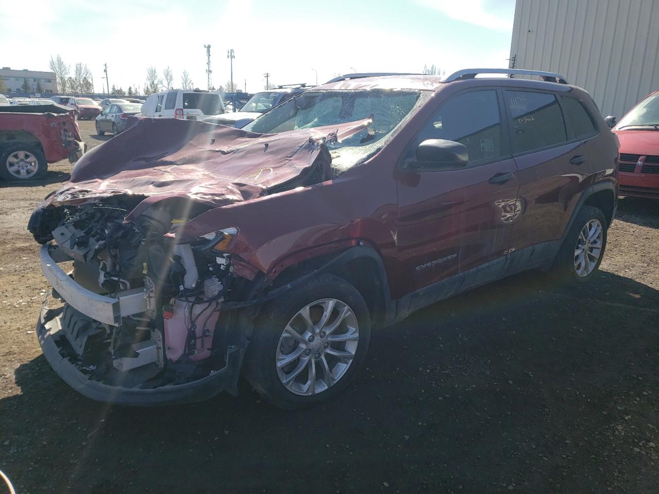 Photo 2 from auction – 2019 JEEP CHEROKEE S with VIN 1C4PJMAX8KD267607