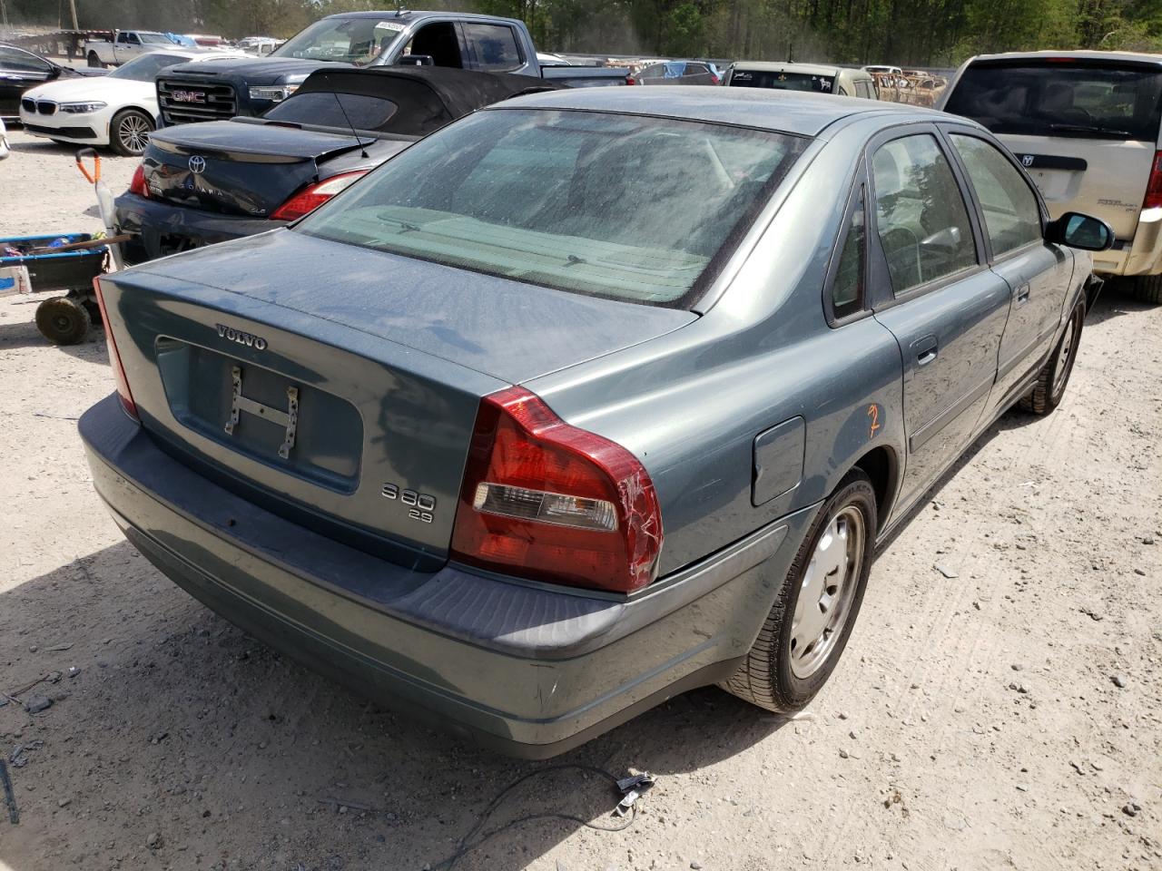 Photo 4 from auction – 2001 VOLVO S80 with VIN YV1TS94D811208156
