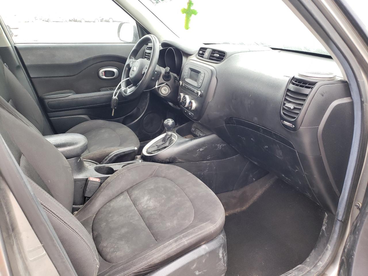 Photo 5 from auction – 2015 KIA SOUL with VIN KNDJN2A29F7205253