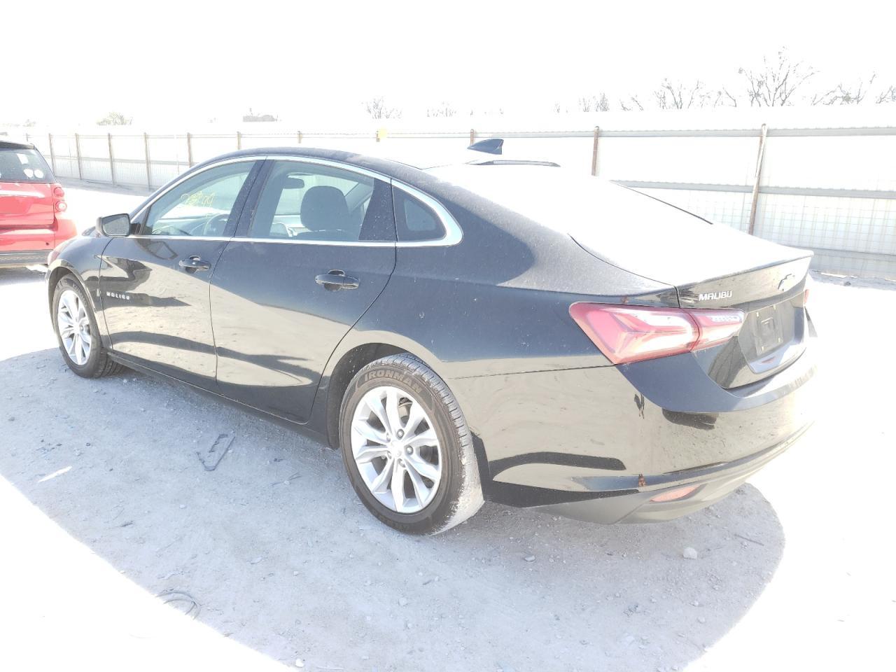 Photo 3 from auction – 2019 CHEVROLET MALIBU LT with VIN 1G1ZD5ST1KF159151