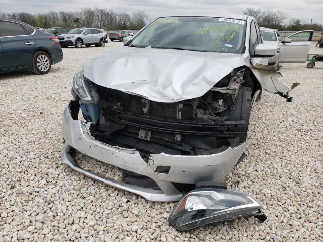 Photo 9 from auction – 2017 NISSAN SENTRA S with VIN 3N1AB7AP4HY305282