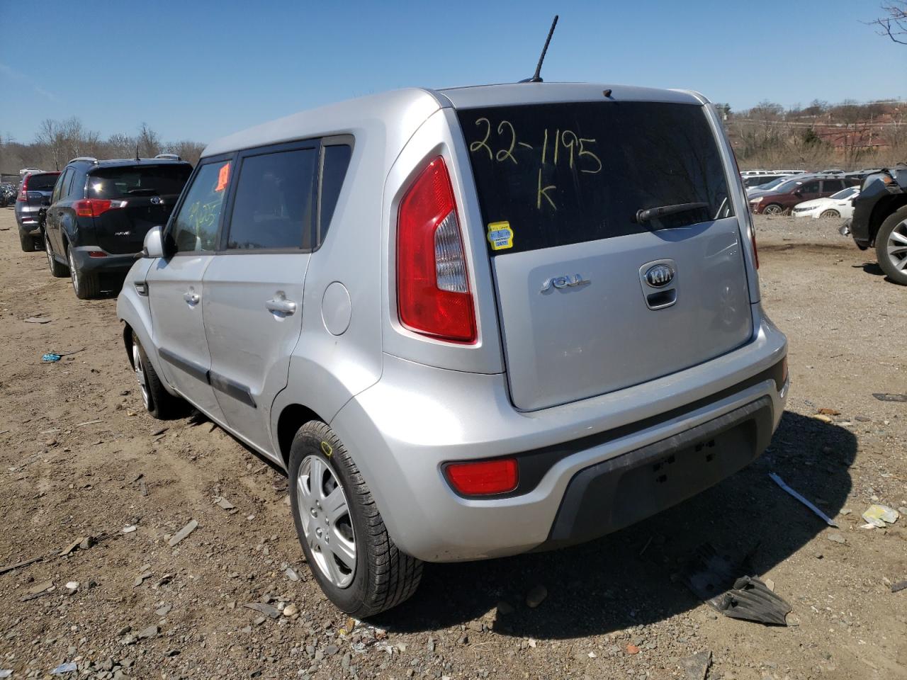 Photo 3 from auction – 2013 KIA SOUL with VIN KNDJT2A58D7764872