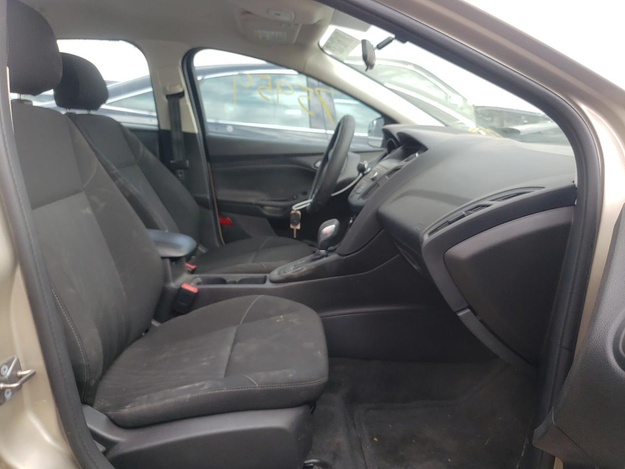 Photo 5 from auction – 2018 FORD FOCUS SE with VIN 1FADP3F27JL250977