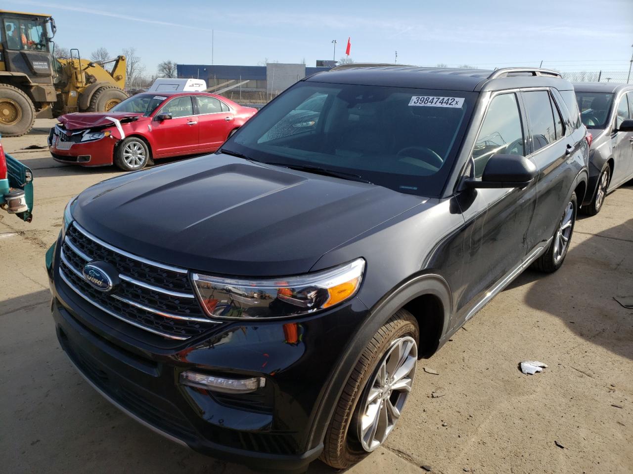 Photo 2 from auction – 2022 FORD EXPLORER X with VIN 1FMSK8DH4NGA29027