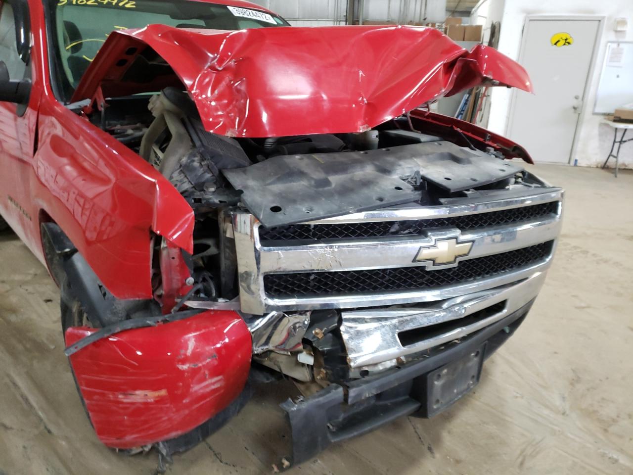 Photo 9 from auction – 2010 CHEVROLET SILVERADO with VIN 1GCPCPEA0AZ266390