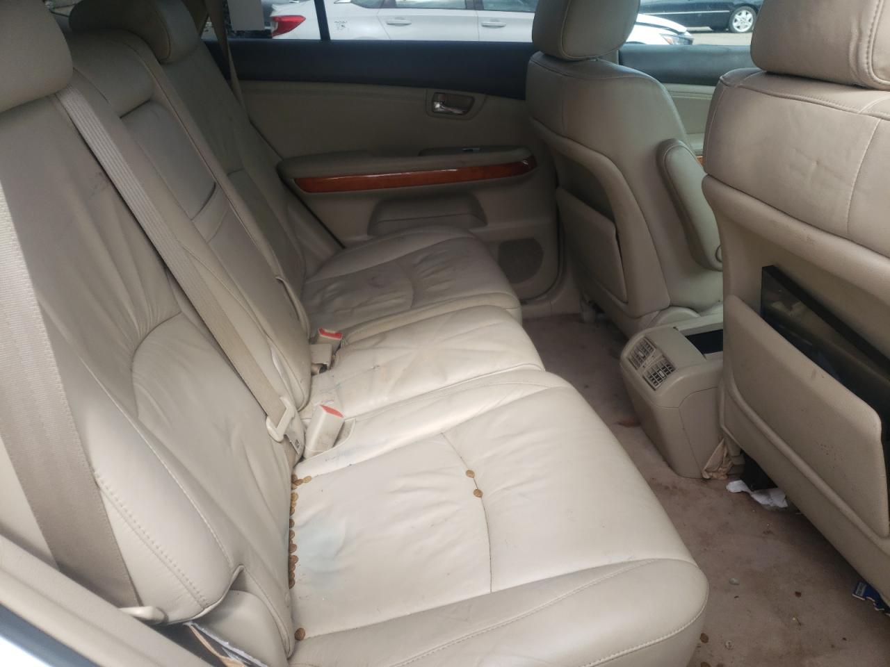 Photo 6 from auction – 2005 LEXUS RX 330 with VIN 2T2HA31U85C048633