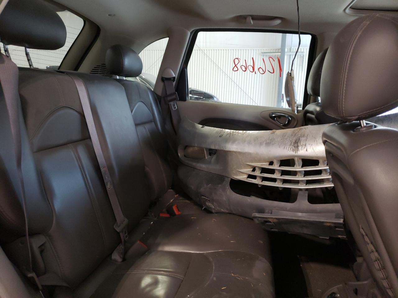 Photo 6 from auction – 2001 CHRYSLER PT CRUISER with VIN 3C8FY4BB51T592801