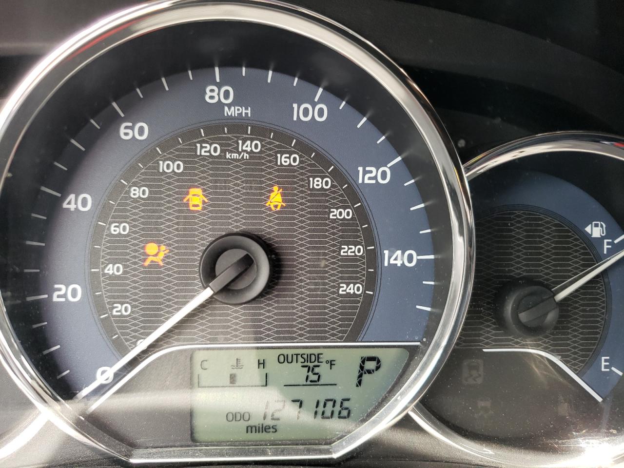 Photo 8 from auction – 2015 TOYOTA COROLLA L with VIN 2T1BURHE3FC464190