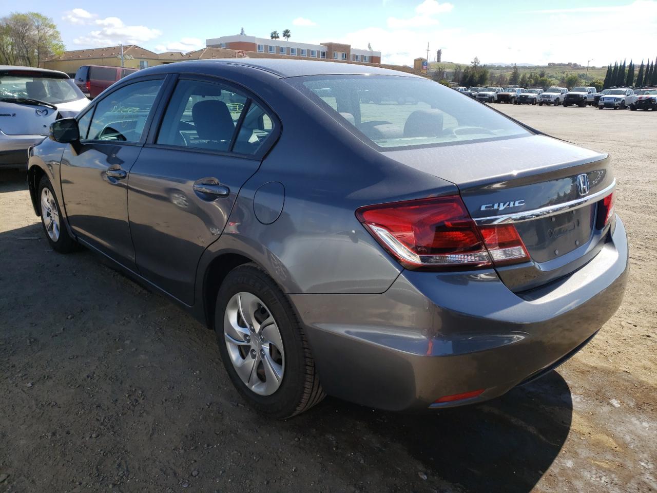 Photo 3 from auction – 2013 HONDA CIVIC LX with VIN 2HGFB2F52DH603070