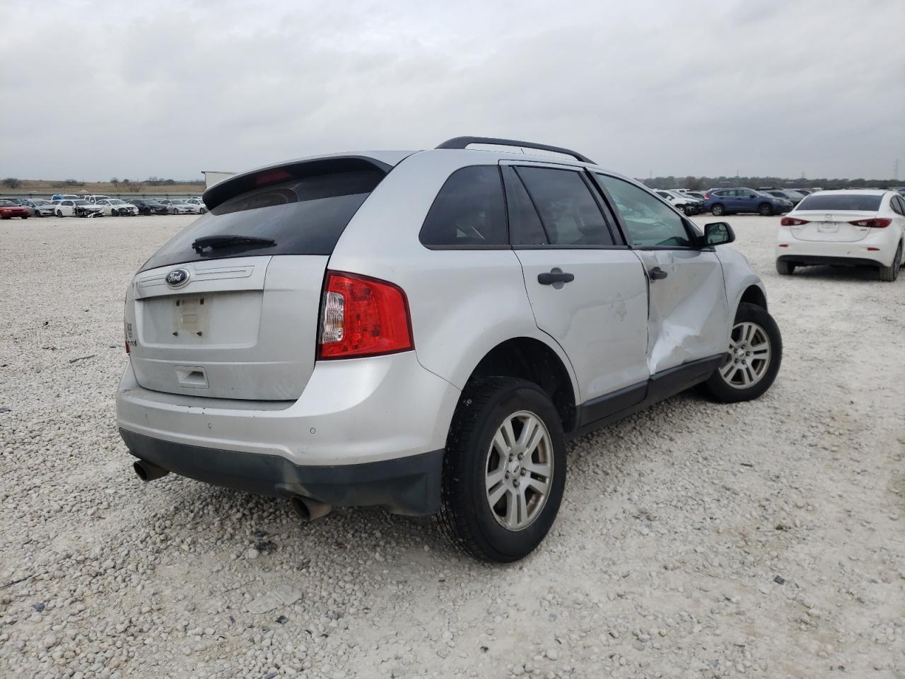 Photo 4 from auction – 2013 FORD EDGE SE with VIN 2FMDK3GC1DBA74038