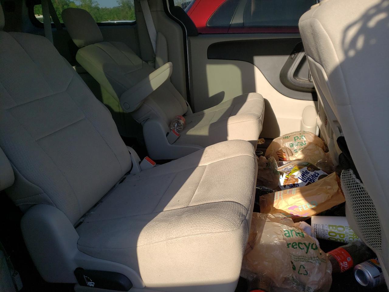 Photo 6 from auction – 2011 DODGE GRAND CARA with VIN 2D4RN3DG3BR786373