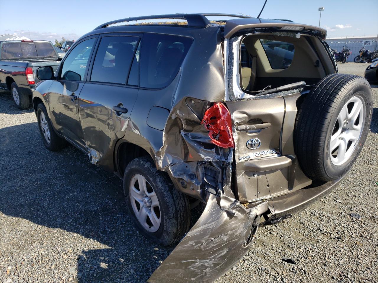 Photo 9 from auction – 2012 TOYOTA RAV4 with VIN 2T3BF4DV9CW188280