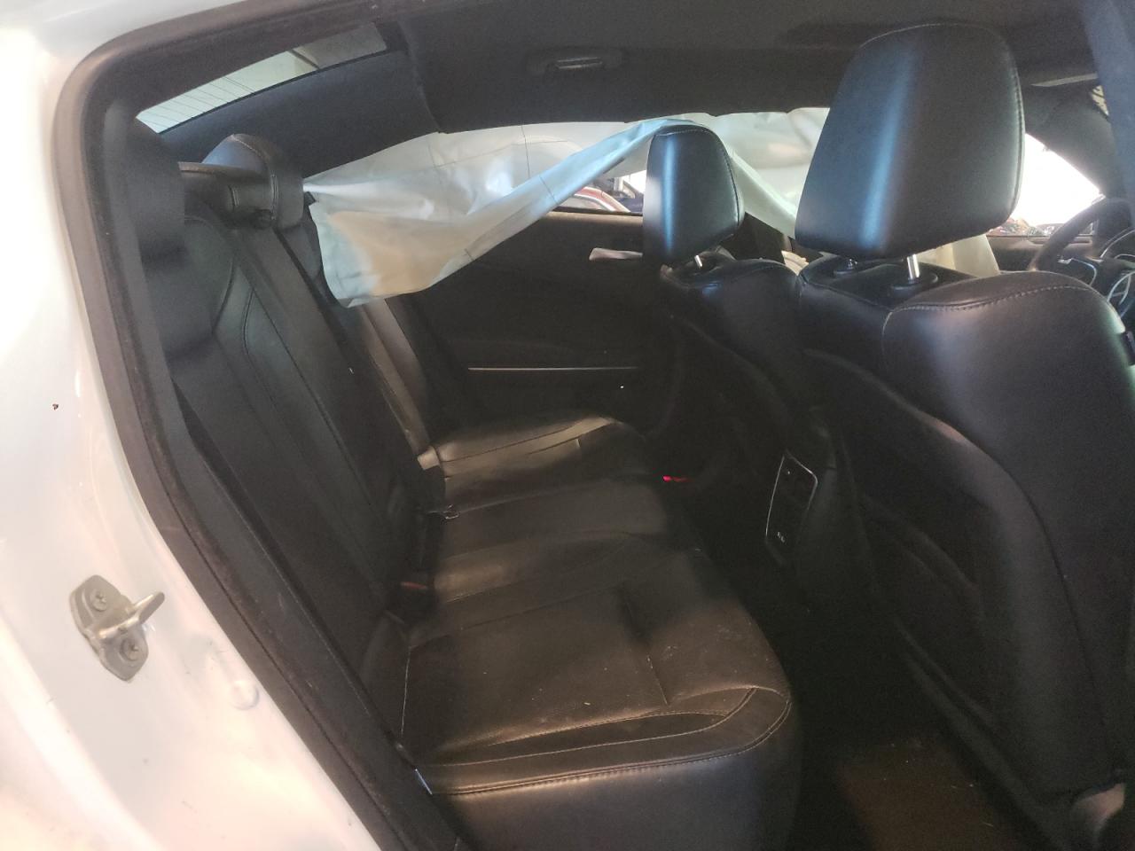 Zdjęcie 6 z aukcji – 2015 DODGE CHARGER R/ z VIN 2C3CDXCT7FH729878