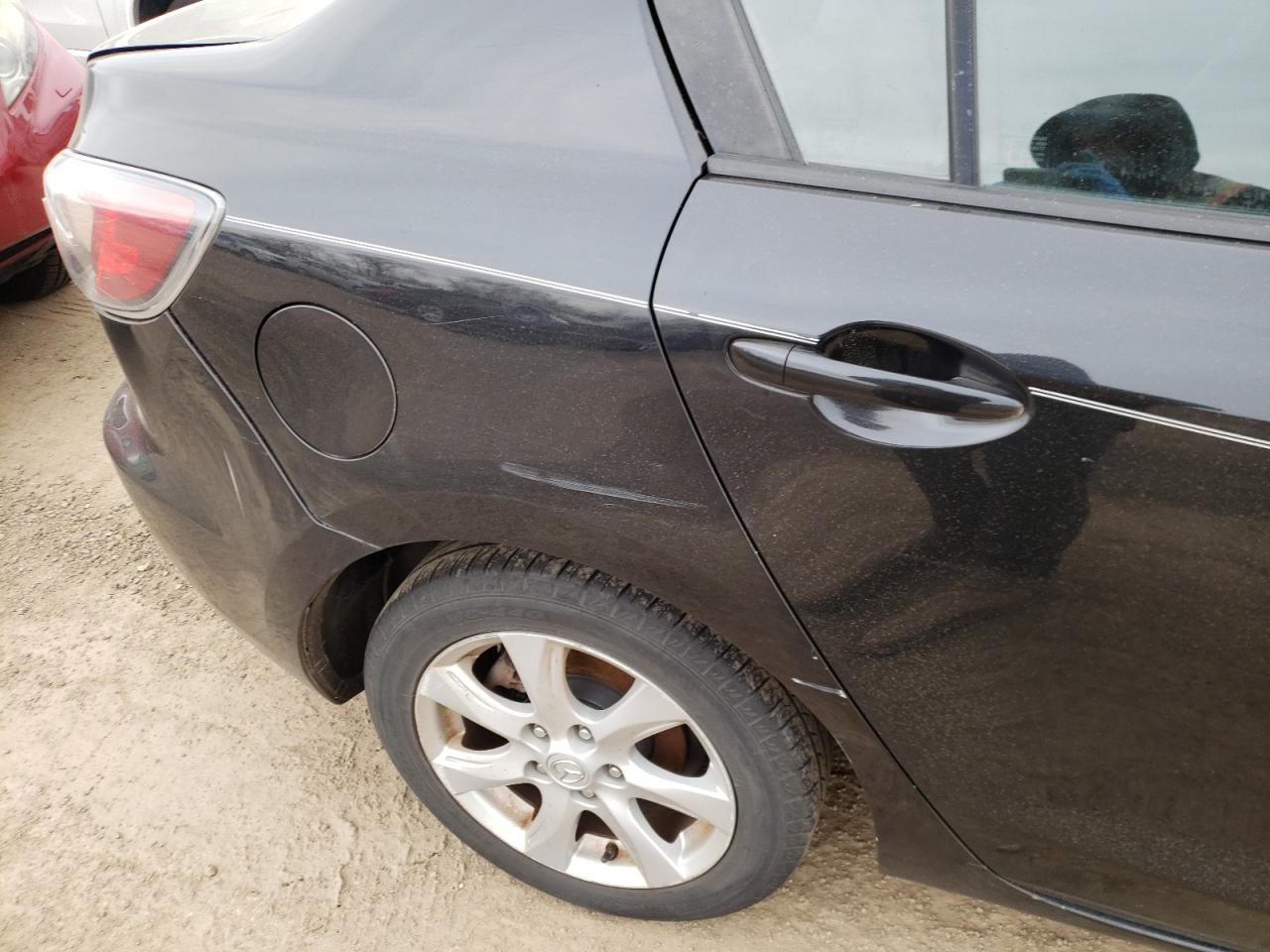 Photo 9 from auction – 2010 MAZDA 3 I with VIN JM1BL1SG4A1260252