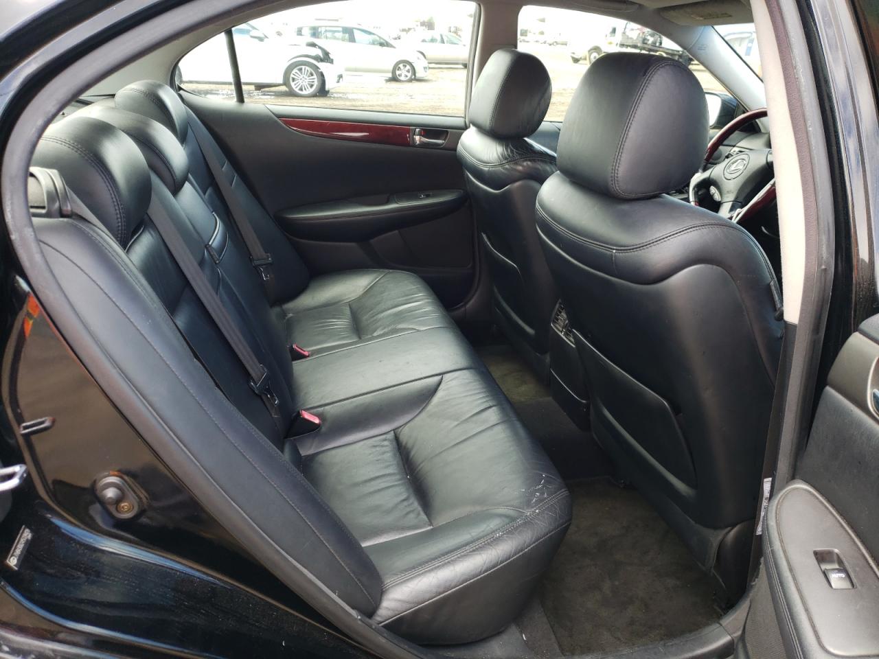 Photo 6 from auction – 2004 LEXUS ES 330 with VIN JTHBA30G245028426