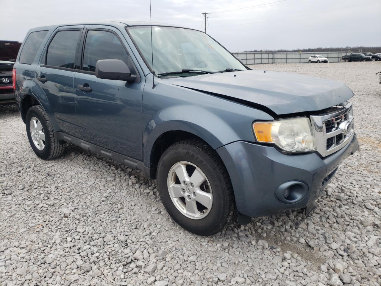 FORD ESCAPE XLS 2011 with VIN 1FMCU0C78BKB19606 - Photo from auction