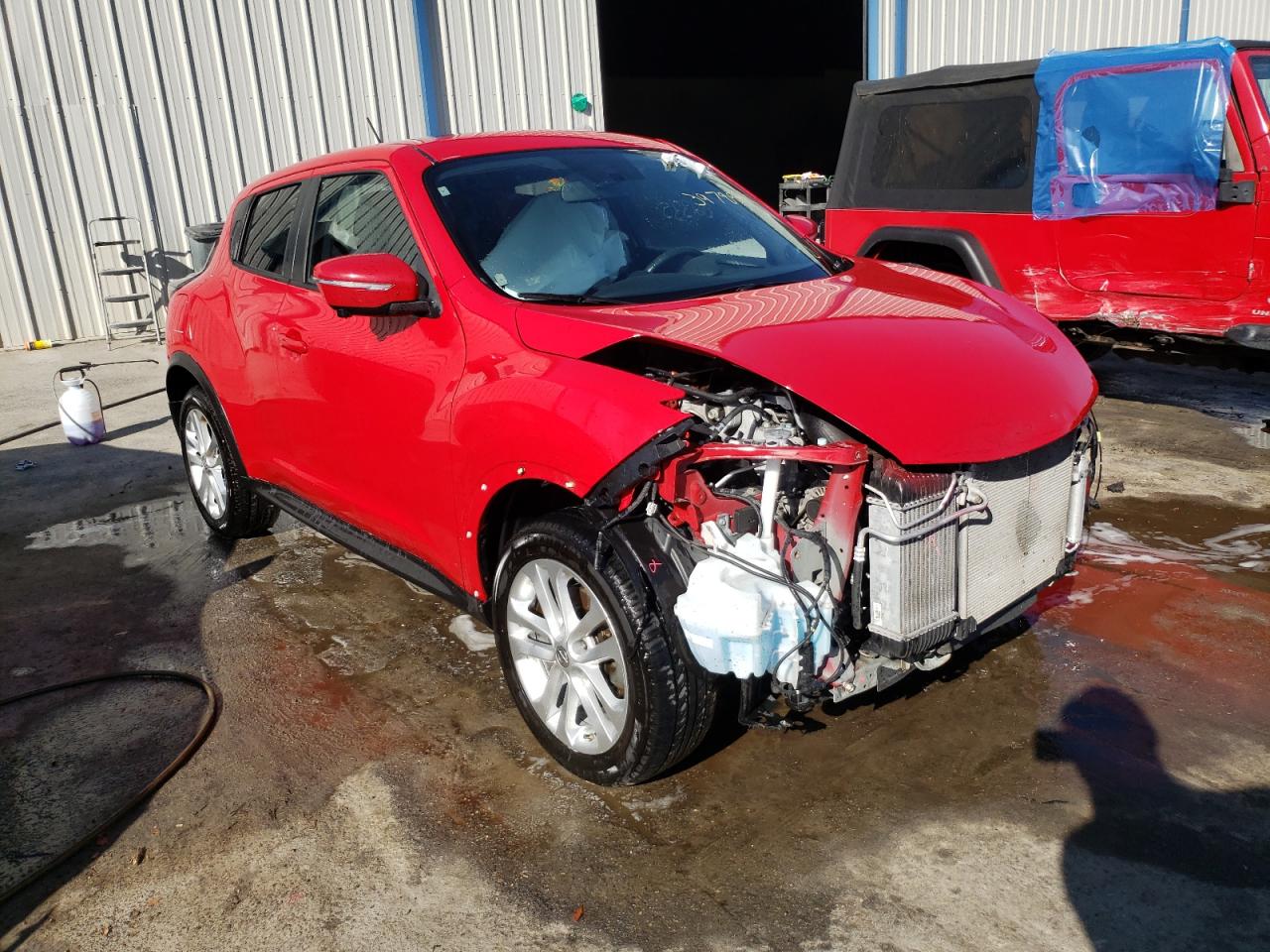 NISSAN JUKE S 2015 with VIN JN8AF5MR2FT503341 - Photo from auction