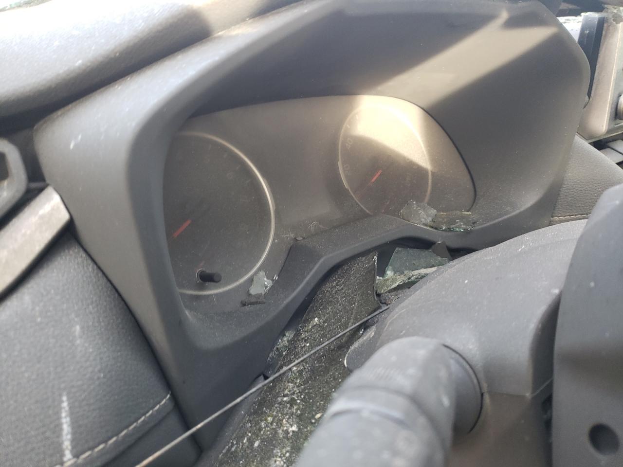 Photo 8 from auction – 2020 TOYOTA RAV4 XLE with VIN JTMP1RFV3LD048317