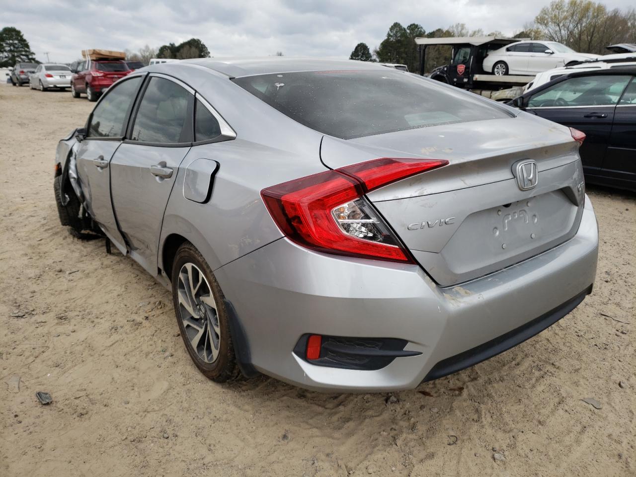 Photo 3 from auction – 2016 HONDA CIVIC EX with VIN 19XFC2F75GE030470