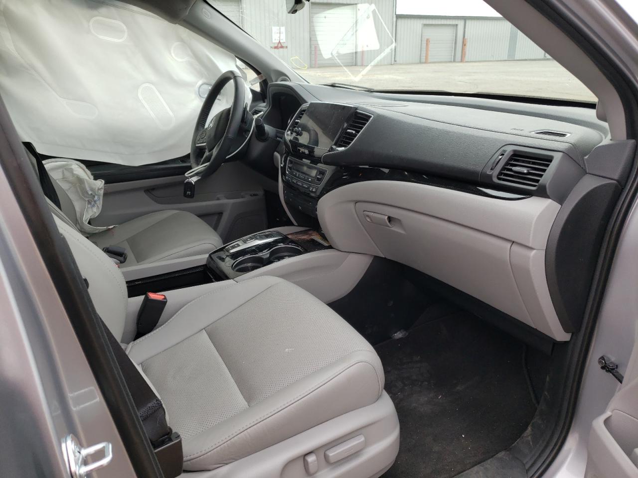 Photo 5 from auction – 2021 HONDA PILOT ELIT with VIN 5FNYF6H09MB072931