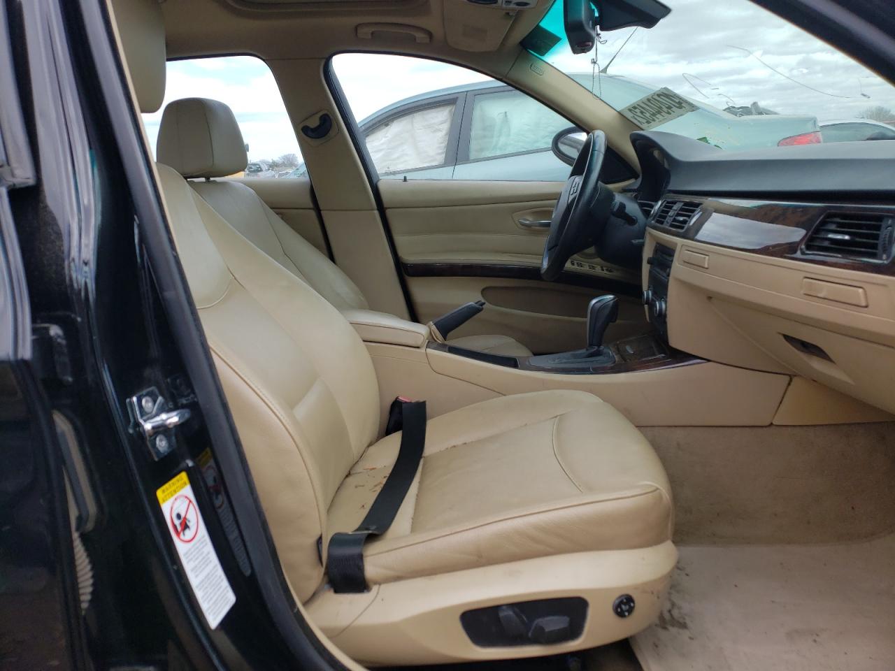 Photo 5 from auction – 2007 BMW 328 I with VIN WBAVA33517PG52669