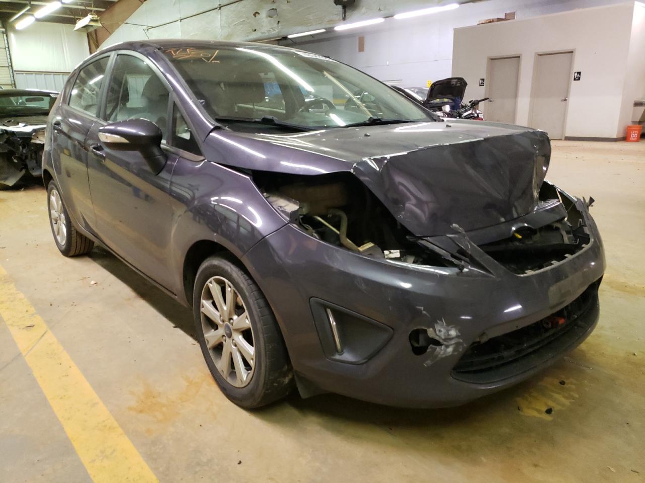 FORD FIESTA SE 2013 with VIN 3FADP4EJ8DM191746 - Photo from auction