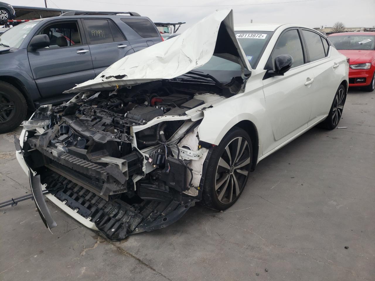 Photo 2 from auction – 2020 NISSAN ALTIMA SR with VIN 1N4BL4CV9LN320073