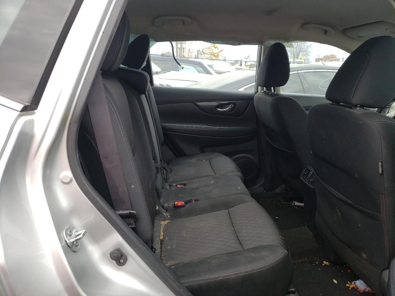 Photo 6 from auction – 2017 NISSAN ROGUE S with VIN KNMAT2MV9HP538549