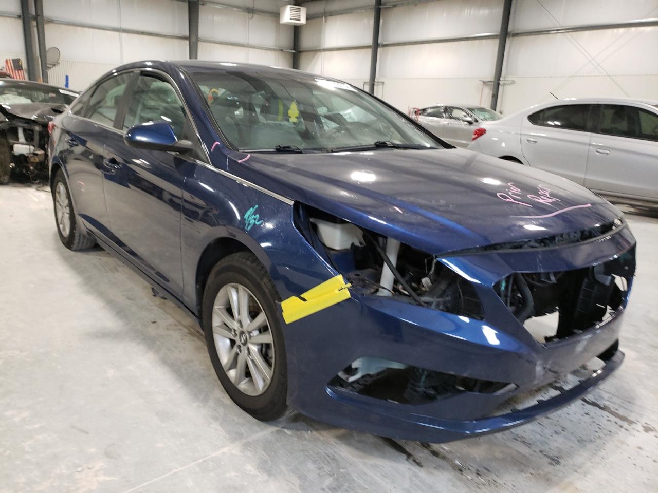 HYUNDAI SONATA SE 2015 with VIN 5NPE24AF5FH160414 - Photo from auction