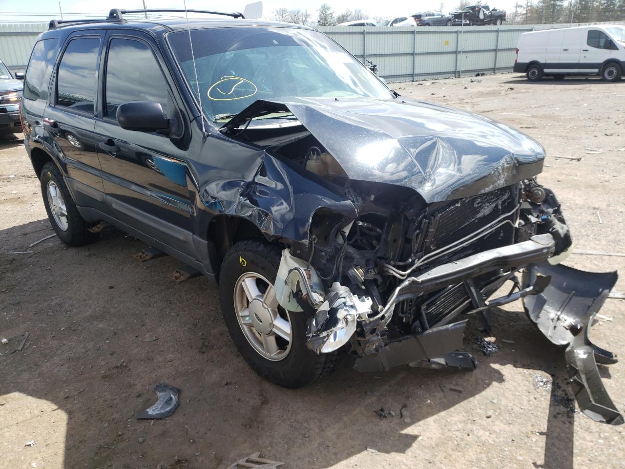 Photo 1 from auction – 2003 FORD ESCAPE XLS with VIN 1FMYU92133KA09636