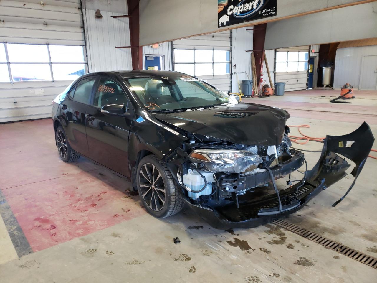 TOYOTA COROLLA L 2017 with VIN 2T1BURHE1HC908492 - Photo from auction