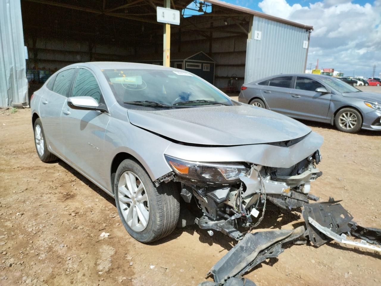 CHEVROLET MALIBU LT 2018 with VIN 1G1ZD5ST5JF213789 - Photo from auction