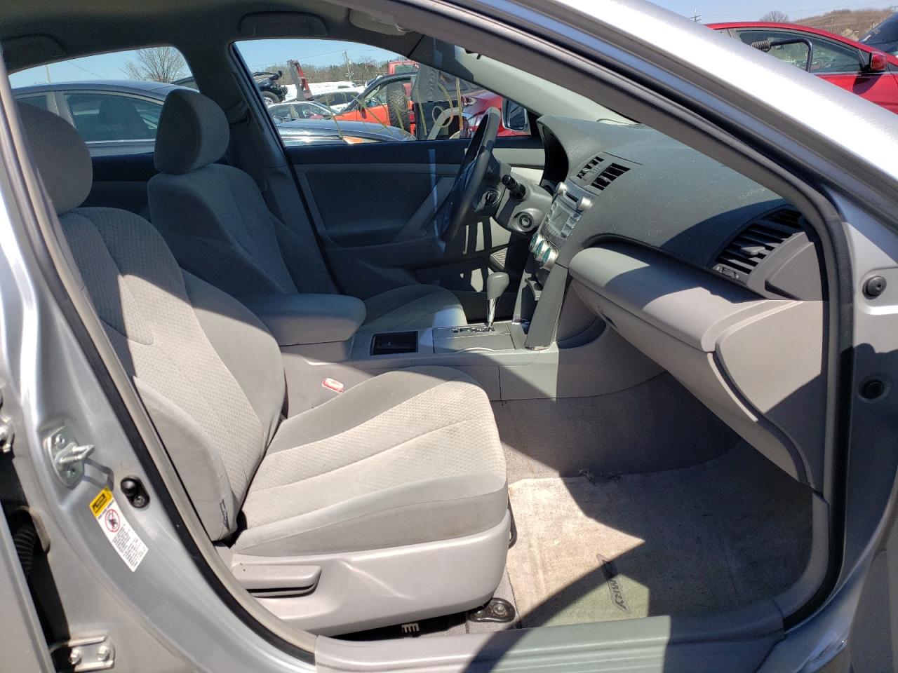 Photo 5 from auction – 2007 TOYOTA CAMRY CE with VIN 4T1BE46K27U110623