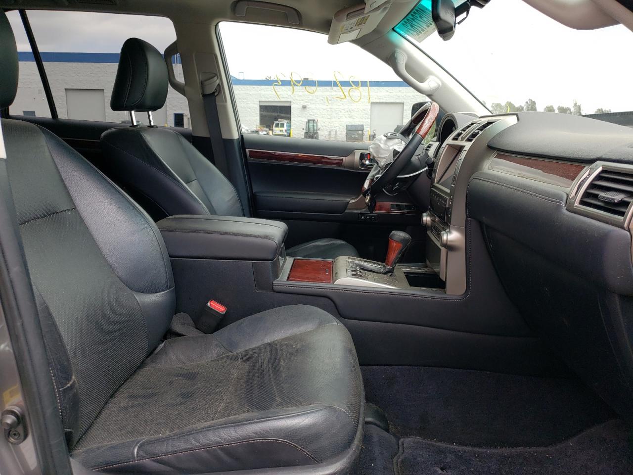 Photo 5 from auction – 2011 LEXUS GX 460 with VIN JTJBM7FXXB5034699