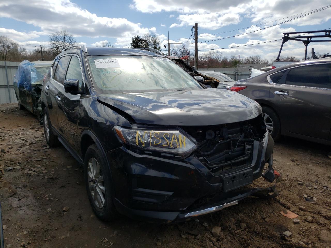 Photo 1 from auction – 2018 NISSAN ROGUE S with VIN KNMAT2MV1JP604954