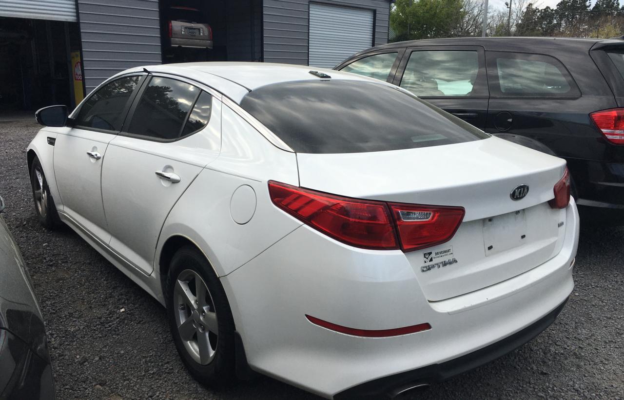Photo 3 from auction – 2015 KIA OPTIMA LX with VIN KNAGM4A74F5635382