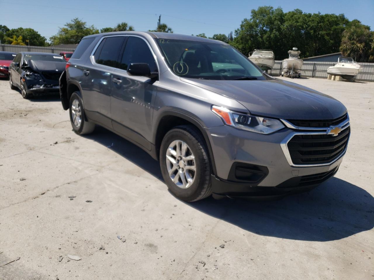 CHEVROLET TRAVERSE L 2020 with VIN 1GNERFKW2LJ252144 - Photo from auction