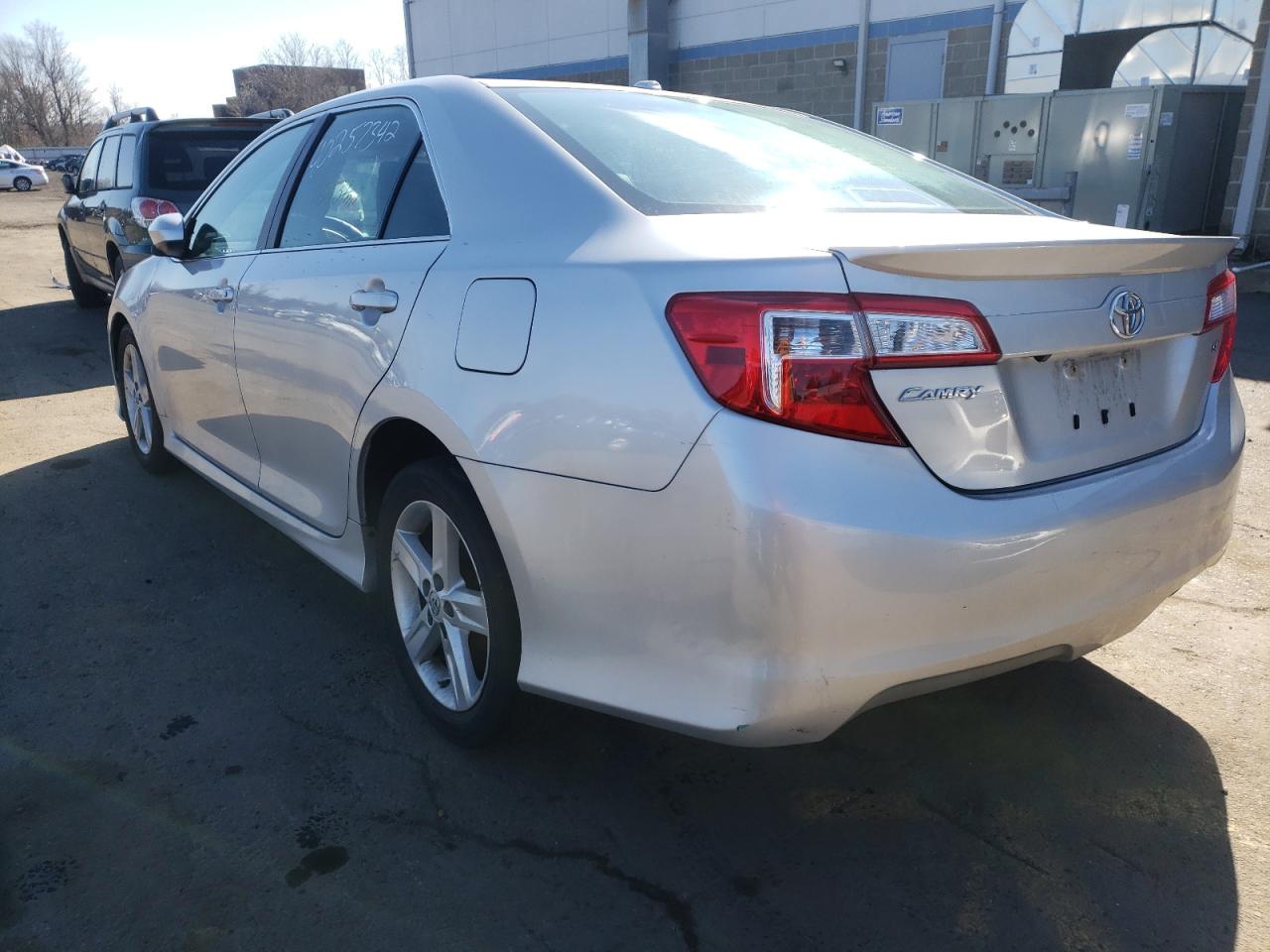 Photo 3 from auction – 2012 TOYOTA CAMRY BASE with VIN 4T1BF1FK3CU033315