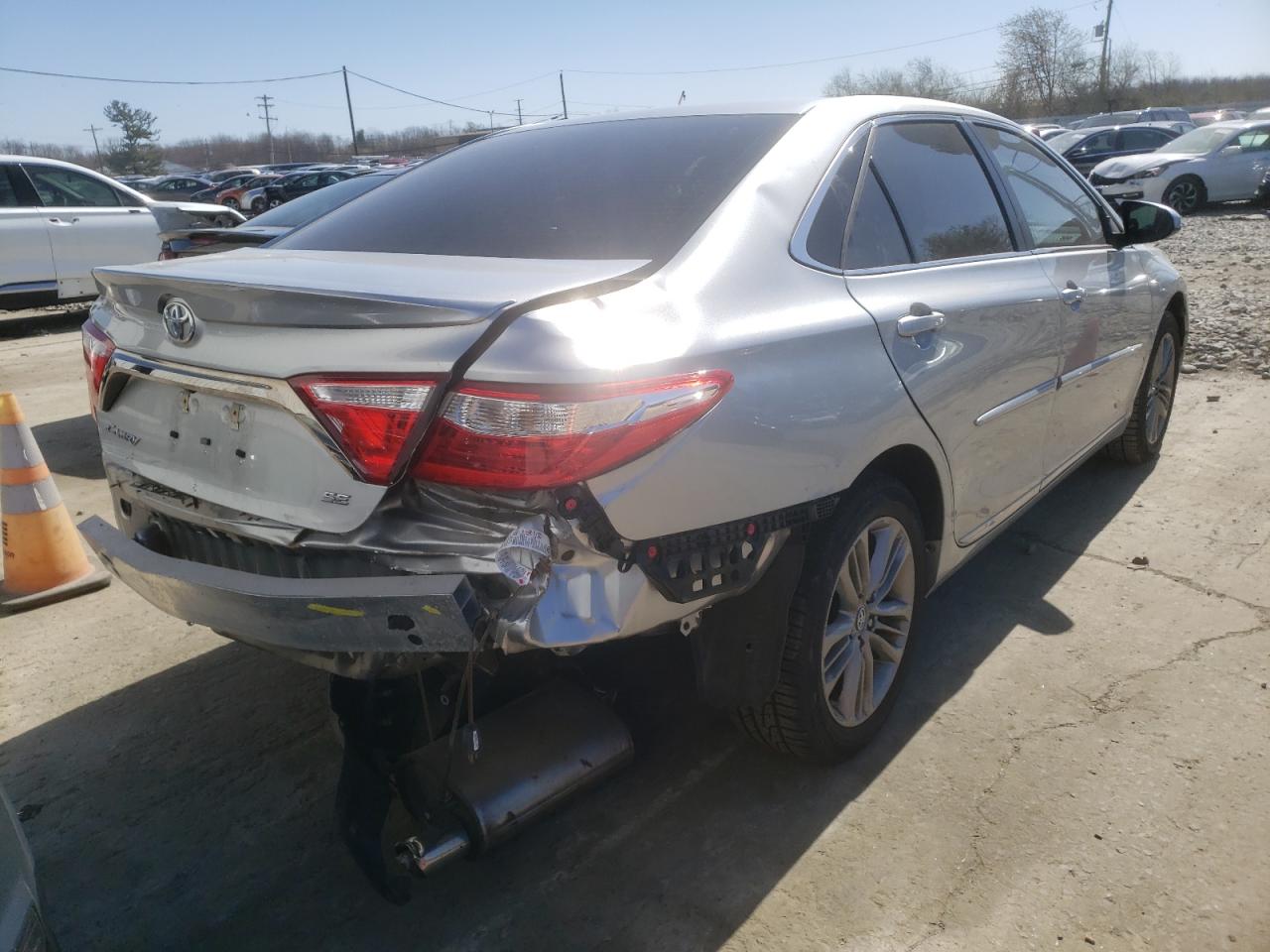 Photo 4 from auction – 2017 TOYOTA CAMRY LE with VIN 4T1BF1FK9HU783082