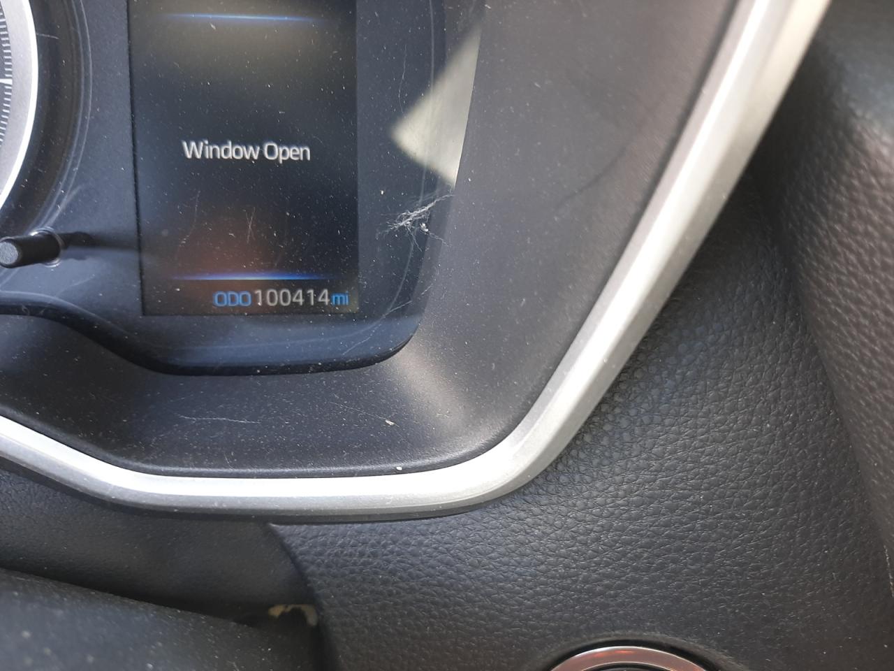 Photo 8 from auction – 2019 TOYOTA COROLLA SE with VIN JTNK4RBEXK3044241