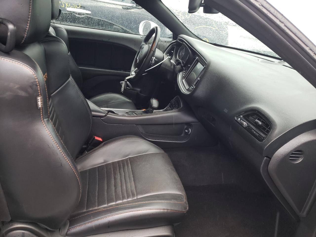 Photo 5 from auction – 2015 DODGE CHALLENGER with VIN 2C3CDZBT7FH924344