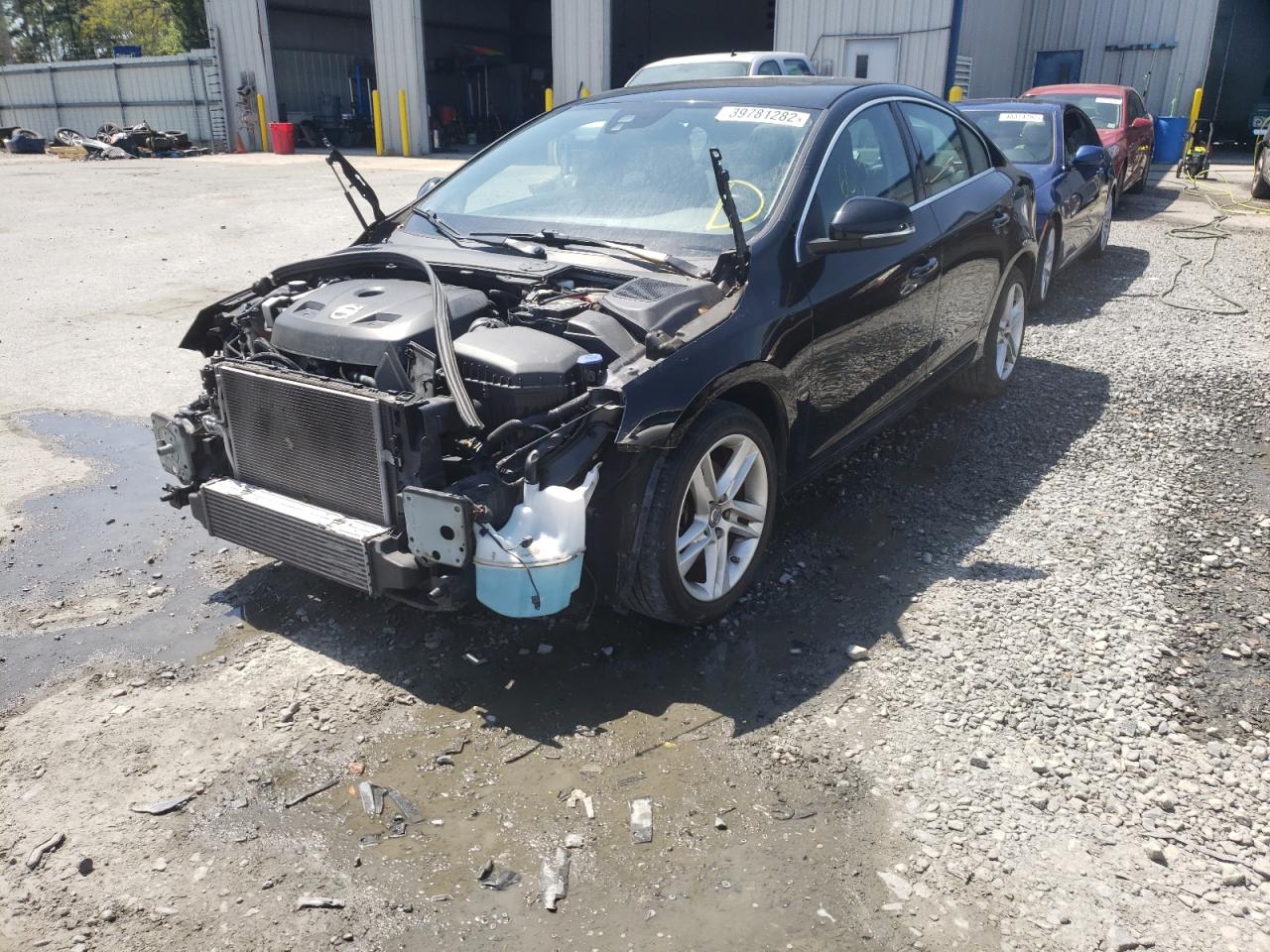 Photo 2 from auction – 2015 VOLVO S60 PREMIE with VIN YV140MFB8F1301484