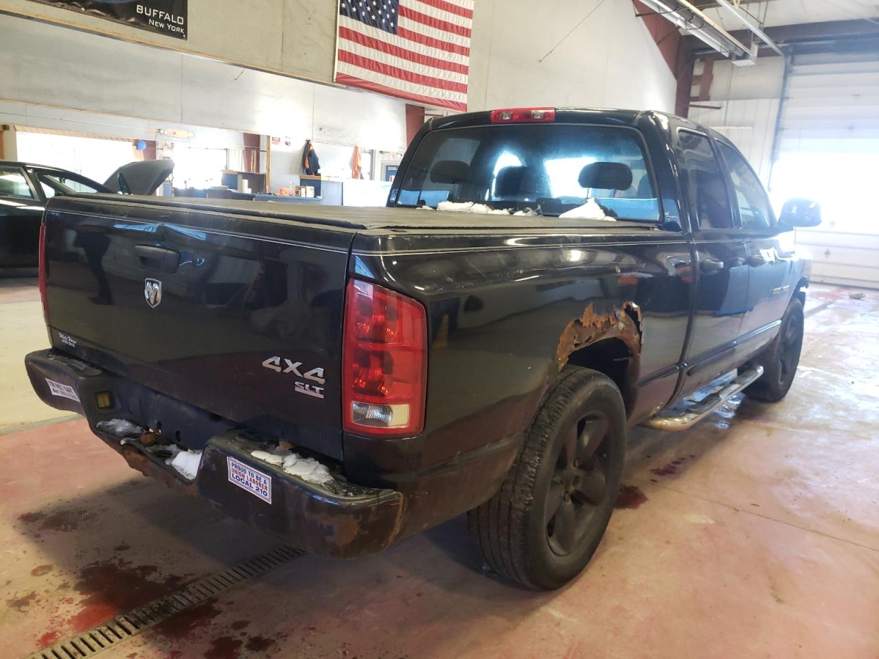 Photo 4 from auction – 2005 DODGE RAM 1500 S with VIN 1D7HU18N05S106785