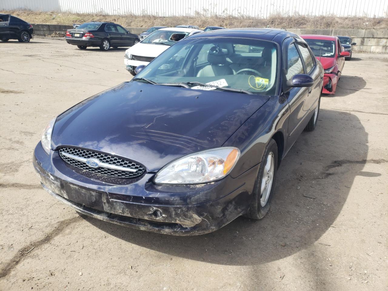 Photo 2 from auction – 2002 FORD TAURUS SES with VIN 1FAFP55U72A169546
