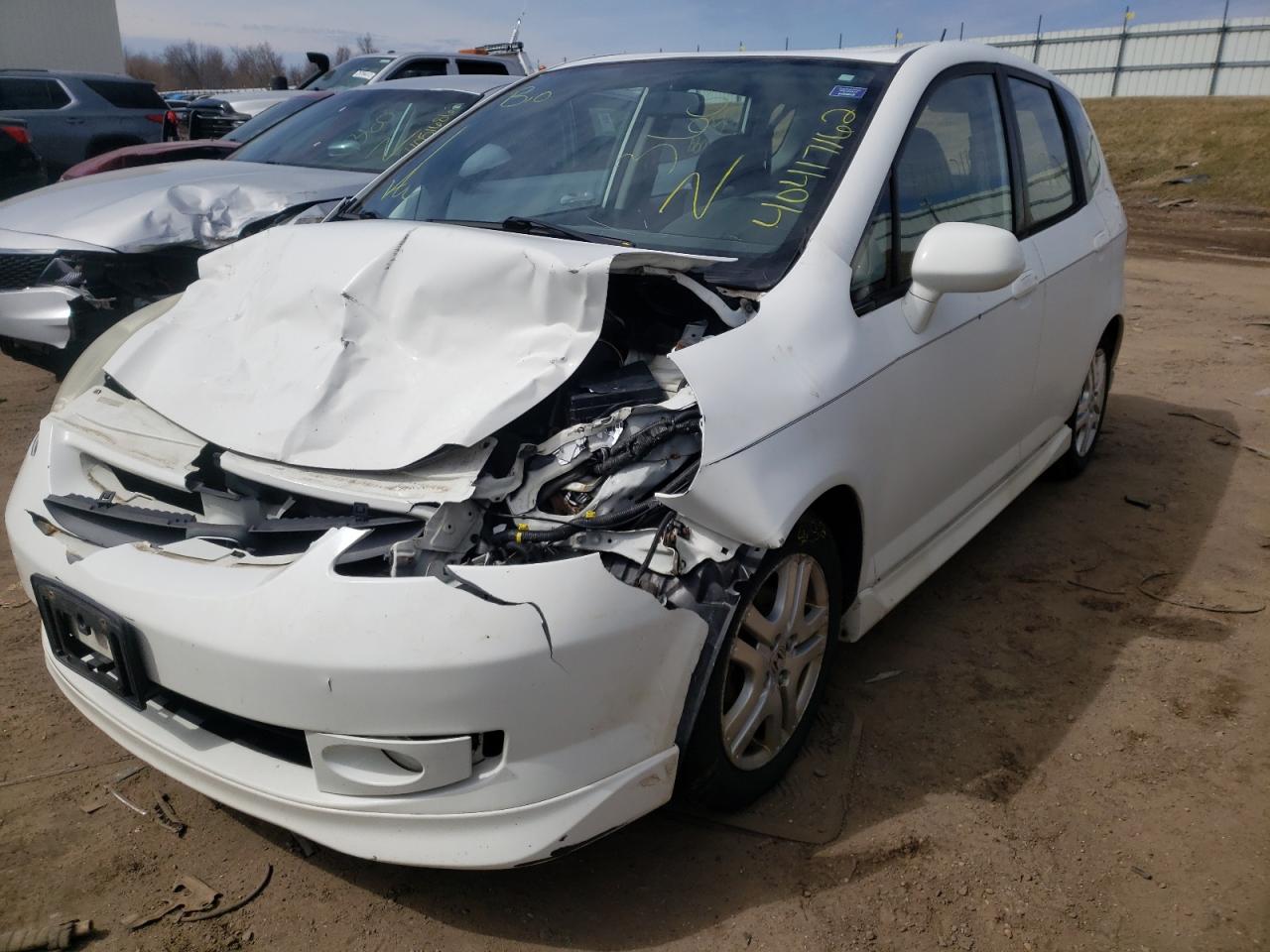 Photo 2 from auction – 2007 HONDA FIT S with VIN JHMGD38677S029912