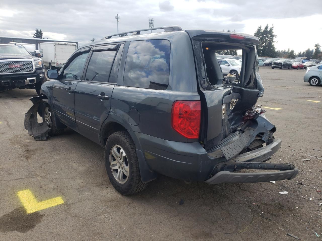 Photo 3 from auction – 2004 HONDA PILOT EX with VIN 2HKYF18474H500177